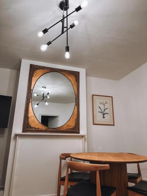 Modern Flat In Apartament
